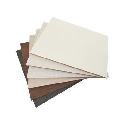 China 30 mm weiße MDF-Regale Innenraum wasserdichtes MDF-Board zu verkaufen