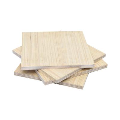 China 1220x2440mm Farbiges MDF-Blatt 3mm~18mm Flammschutz-MDF-Blatt zu verkaufen