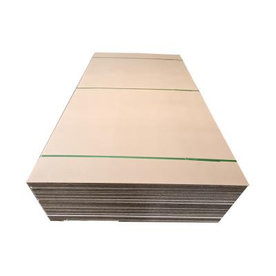 China Meubelkast 12mm Birch Plywood 1250x2550 Birch Gezicht Plywood 18mm Te koop