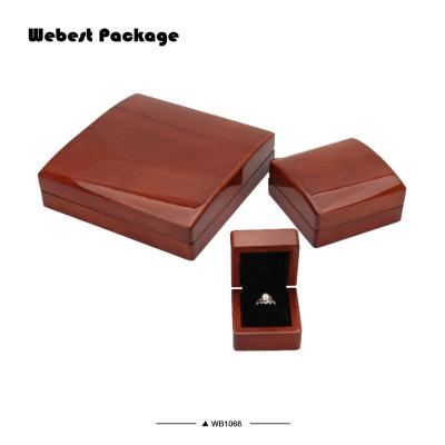 China Webest High Fashionable Piano Shiny Jewelry Box Ring Box Wood Bracelet Package for sale