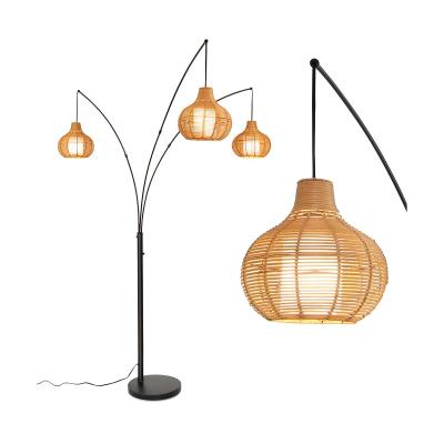 China Farmhouse Hot Selling Natural Rattan Bamboo Handcrafted Dimmable Led Indoor Light Floor Lamp For Hotel for sale