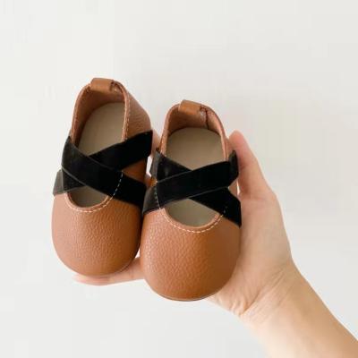 China 2021 Eco-friendly Genuine Leather Round Toe Baby Girls Fancy Shoes Baby Kids Shoes for sale