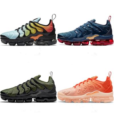 China Sports Active Running Sneaker TN Plus Orange Gradients Mens Running Shoes Since 1972 Triple Metallic Gold Mens Womens Mens Womens Black Royal Blue Cool Trainers for sale