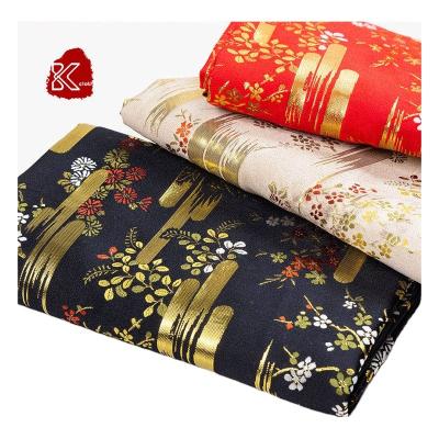 China Shrink-Resistant Metallic Jacquard Brocade Fabric Polyester Damask Fabric For Factory Tang Han Suit for sale