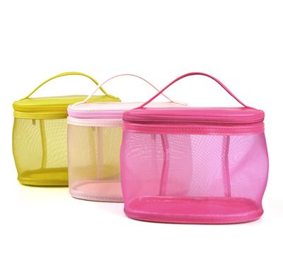 China Anti-Static Clear Cosmetic Brush Bag Mesh Organizer Storage Bag Transparent Bulk Fashion Toiletry Hanging Bag For Women for sale