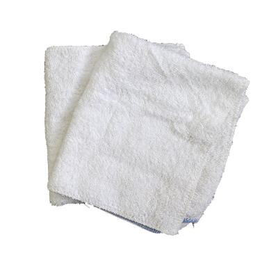 China Strong Capacity Industrial Cleaning Water Absorption Small Square Cotton Towel Cotton Seam Cloths for sale