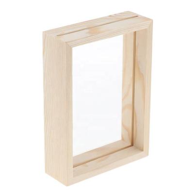 China Fashionable Custom Made Wholesale Natural Density Natural Fiber Wooden Photo Frame for sale