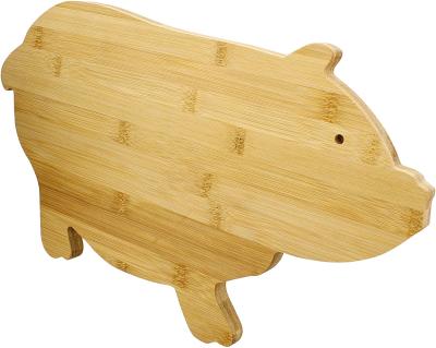 China Handmade Hot Selling Wooden Tray Creative Piggy Wooden Decoration Chopping Board Kitchen Storage Wooden Tray for sale