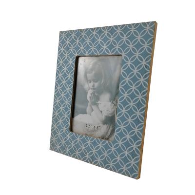 China Family Decorative Simple Rectangular Desktop Wooden Picture Vintage View Picture Photo Table Frame for sale