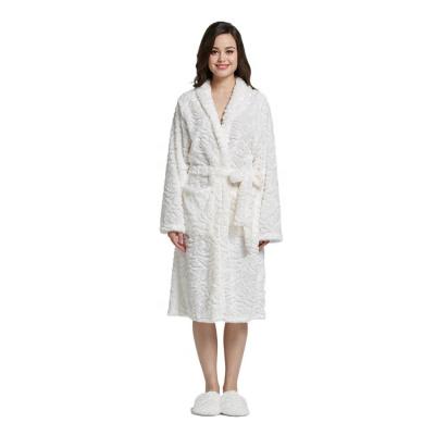 China New Design Polyester Soft QUICK DRY Shear Super Absorbent Super Soft Bride Bathrobe for sale