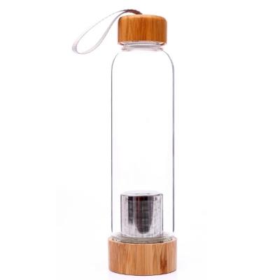 China Custom Sustainable Log 550ml Lid Bamboo Fabric Sleeve Glass Water Bottle With Tea Infuser for sale