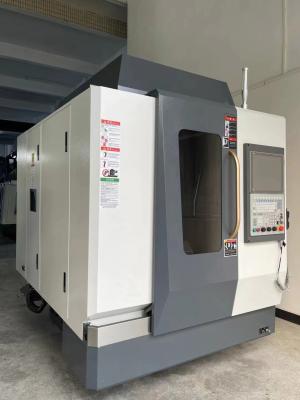 China High Accuracy 5 Axis Linkage CNC Milling Machine With 20 Tool Magazine Capacity for sale