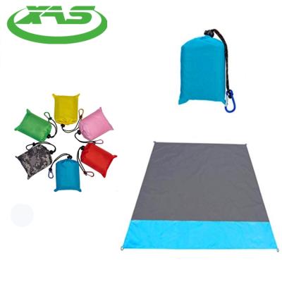 China Outdoor Camping Picnic Beach Camping Outdoor Sand Compact Waterproof Ripstop Parachute Nylon Beach Blanket / Picnic Blanket / Heavy Duty Oversized Beach Mat for sale