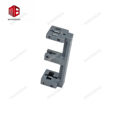 China Guía de cuchilla media tipo E 6cm Partes de repuesto para cortador FK N09.0002S067 7*2mm en venta