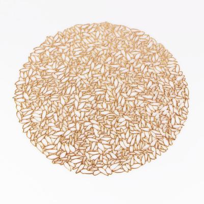 China Sustainable Hollow Style PVC Round Place Mat Table Mat for sale