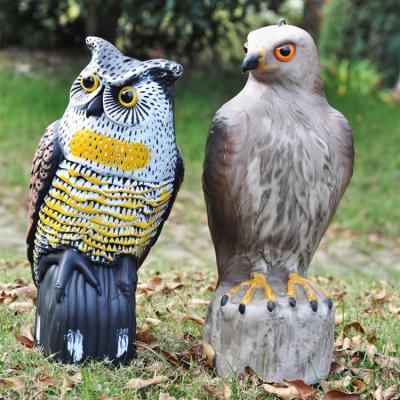 China Stone Modern Outdoor Sculpture Scarecrow Sculpture Family Decoy Home Decorations For Garden Owl Decoration for sale