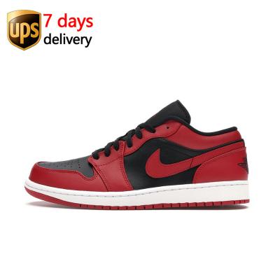 China EVA 553558-606 Reverse Bred Mens Se Women Gray White Black Blue Wolf Jordan 1 Low Toe Breeded Women for sale