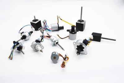 China Linear Stepper Motor 2.5N.m Holding Torque and B Insulation Class for Linear Actuation for sale