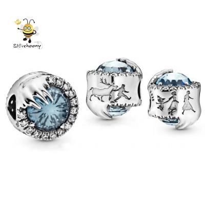 China Factory Charms Slovehoony's Frozen Winter Crystal Charms Custom Snowflake Charms for Pendants 798458C01 for sale