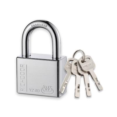 China Waterproof Iron Padlock Cylinder Parts Cr-Plated Square Iron Anti Theft Padlock Padlock With 4 Keys for sale