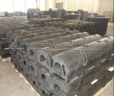 China Marine Solid D Type Rubber Fender Size / Thickness Customized for sale