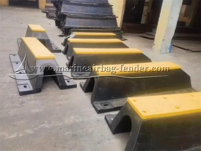 China Natural Rubber Dock Fender / Arch Rubber Fender For Wharf And Bumper for sale