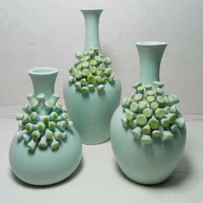 China Modern Newcomer Opens Decor Office Handmade Design Ceramic Flower Bud Vase for sale