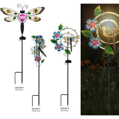 China Vintage UPGRADE Outdoor Solar Led Light Garden Metal Dragonfly and Flower Decoration Bird Garden Stake for sale