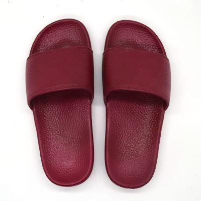 China Boys and girls flat sliders sandals wholesales plain color pvc sandals anti slippery for kids sliders for sale