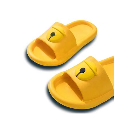 China PVC Logo Indoor Baby Slippers Lightweight Comfortable Plastic Printed Antiskid Home Slippers For Kids for sale