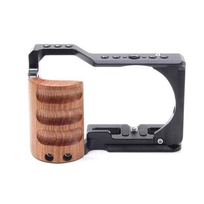 China FOTOWORX Alloy Aluminum Professional Camera Mounts Shell Cage Camera Protective Cage for Sony ZVE10 for sale