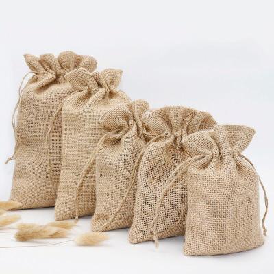 China Factory Wholesale Custom Recyclable Promotional Gift Burlap Small Jute Drawstring Bag for sale