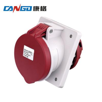 China 2018 hot selling industrial 63 amp waterproof industrial power sockets for sale