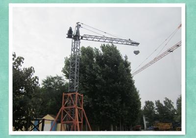 Chine Mini grue boom de 6 mètres. coforms de la capacité 600kg à la loi brésilienne à vendre