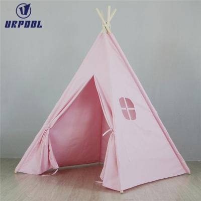 China Easy Foldable Kids Play Tent Eco Friendly 100% Cotton Canvas Kids Play Tent With Wooden Play House Child Indian Teepee Toy Tent for sale