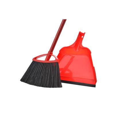 China Floor Cleaning Super Pro Angle Broom Handles PET Plastic Angle BROOM With Clip On DUSTPAN Household / Industrial Cleaning Floor Cleaner 594.2g for sale