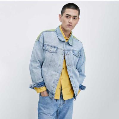 China HUNDW Breathable Winter Blue Denim Jacket Men With Letter Printed for sale