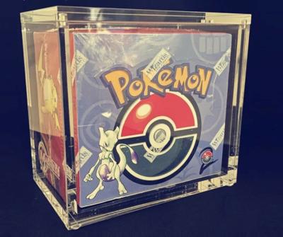 China Custom Acrylic Mordern SHOPE Factory Pokemon Card Collection Box Clear Bottom Magnet Lid Display Storage Case for sale