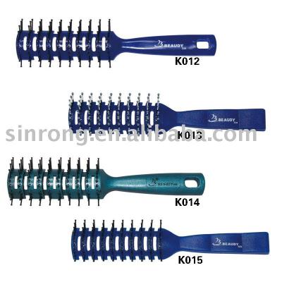 China Professional Salon Hair Natural Hair Plastic Comb for sale