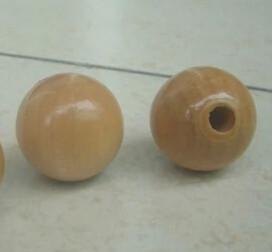 China half hole wood ball clear lacquered wooden ball 20mm for sale