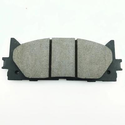 China Front Wheel Good Quality Semi Metallic Ceramic Auto Brake Pads For Toyota Land Cruiser LEXUS For Front Alex for sale