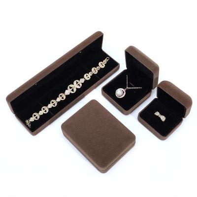 China Luxury Brown Velvet Jewelry Box Ring Necklace Earrings Bracelet Packing Box for sale