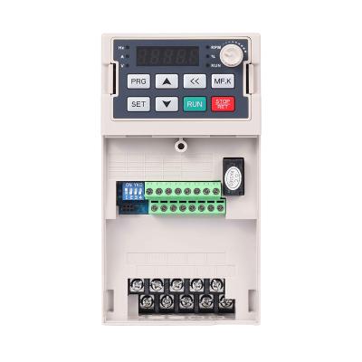 China AC Drive 0.4kw 630kw To 380v Single Phase 220v Three Phase Boost Voltage Frequency Inverter KD200 for sale