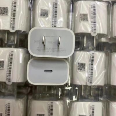 China Factory wholesale 100% original mobile phone new arrival or 1:1 20w fast charger for 12 charger for 12 20w charger for sale