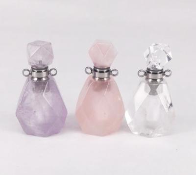 China Natural Crystal Essential Car Perfume Bottle Packaging Woman Oil Perfume Bottle Perfume Pendant Necklace for sale