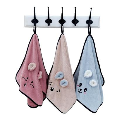 China Disposable Reusable Washable Coral Fleece Towel for sale