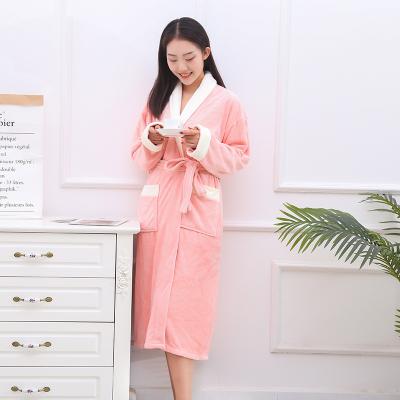 China Compressed Hot Sales Customized Cheap Breathable Bathrobes for sale