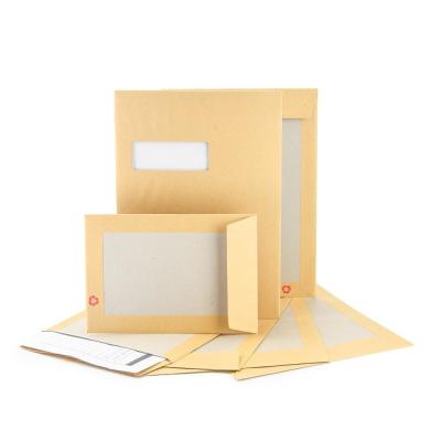 China Custom Size Shipping Envelope with Brown Kraft Paper and Grey Board Back Protection for sale