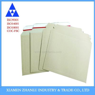 Chine BBoard Enveloppe Livre Mailer Carton Kraft brun pour le marché du carton à copeaux blancs à vendre