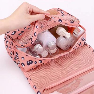 China Wholesale Fashion 2022 Foldable Travel Hanging Toiletry Bag Waterproof Cosmetic Bag Wash Cosmetic Bag for sale